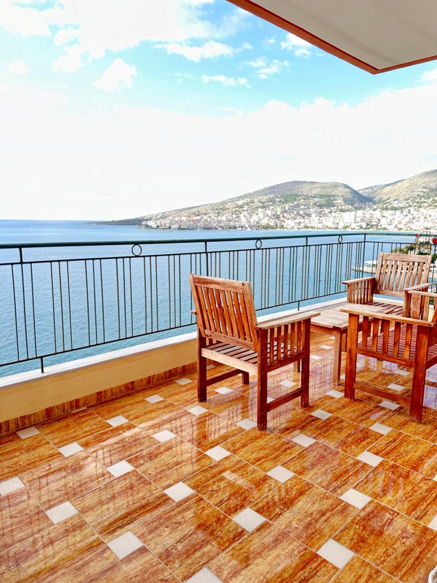 Design Sea View Apartment Саранде Екстериор снимка
