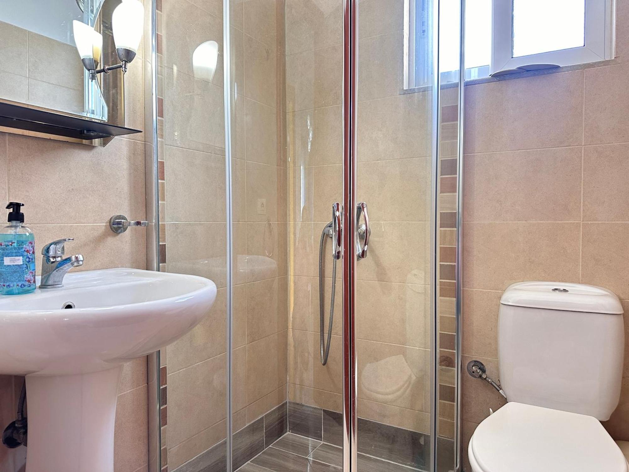 Design Sea View Apartment Саранде Екстериор снимка