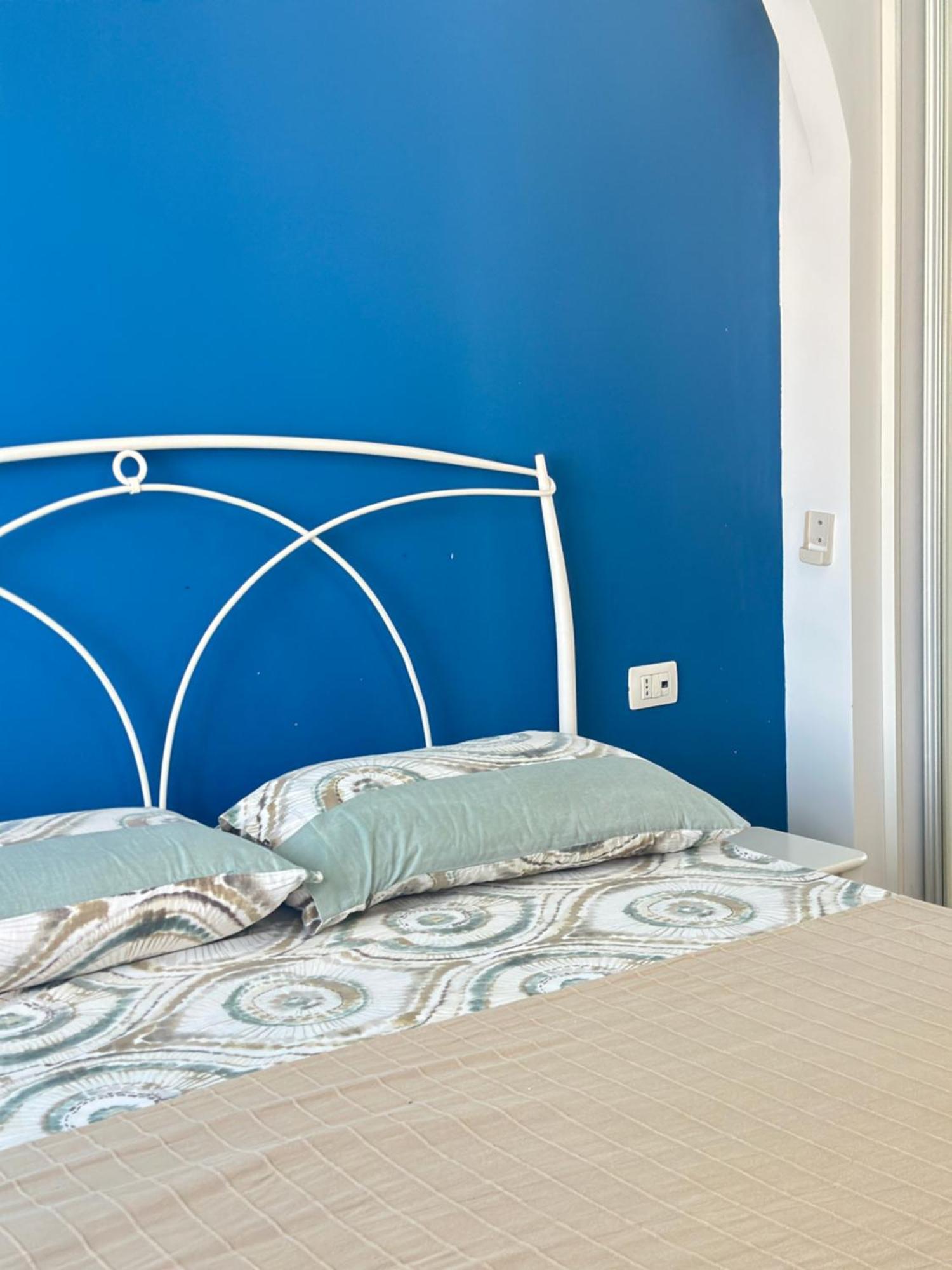 Design Sea View Apartment Саранде Екстериор снимка