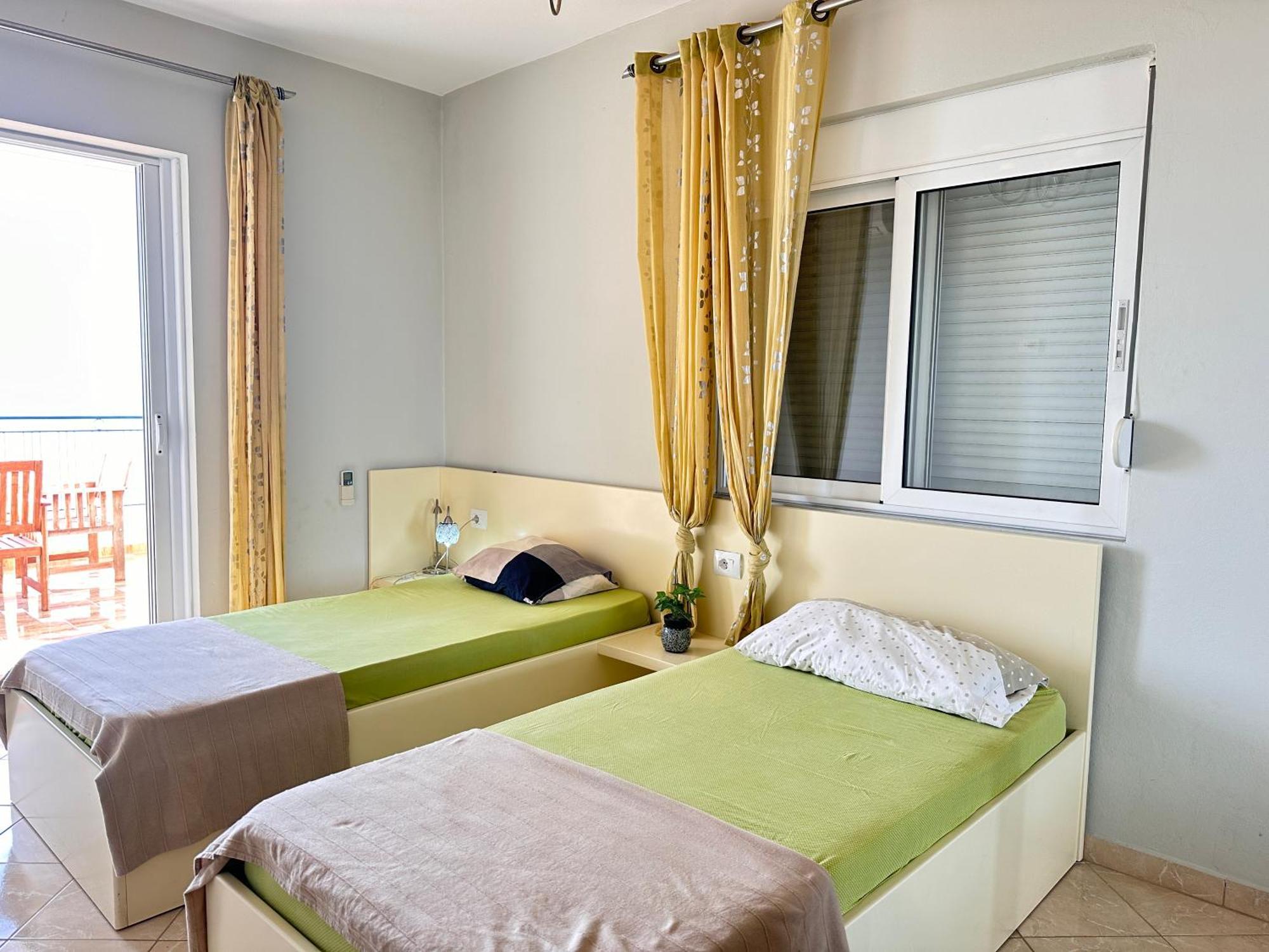 Design Sea View Apartment Саранде Екстериор снимка